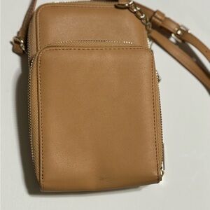 Sleek Tan Crossbody Bag